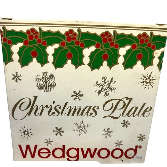 Wedgwood England Blue Jasperware 1991 'Hark the Herald Angels Sing' Plate w/Box - Picture 7 of 10